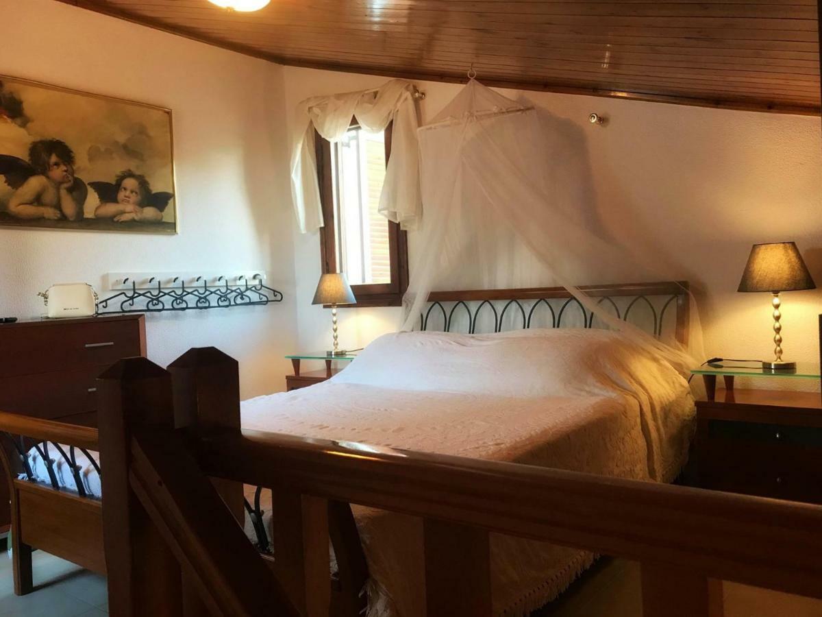 Case de vacanță Halkidiki Trikorfo Luxury Maisonette *